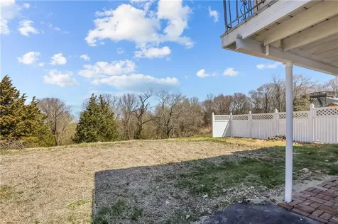 152 Lepes Road Tiverton RI 02878