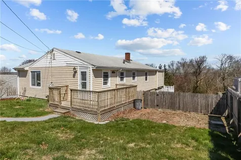 152 Lepes Road Tiverton RI 02878