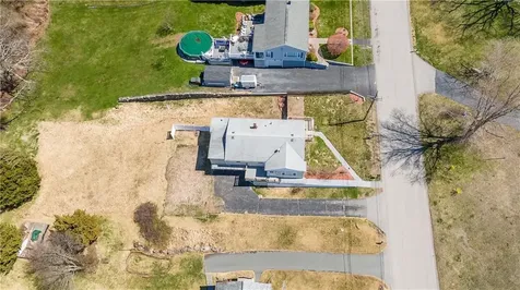 152 Lepes Road Tiverton RI 02878