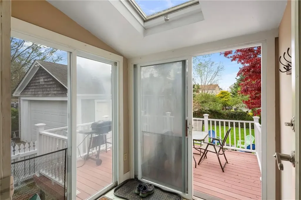 52 Hall Avenue Newport RI 02840