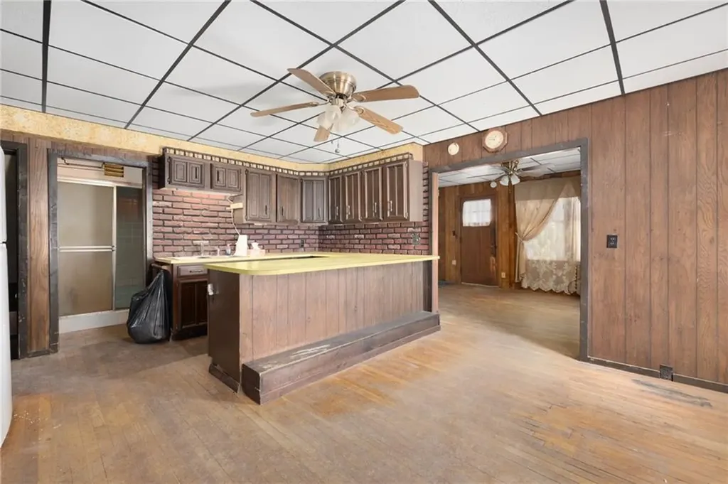 122 124 Cote Avenue Woonsocket RI 02895