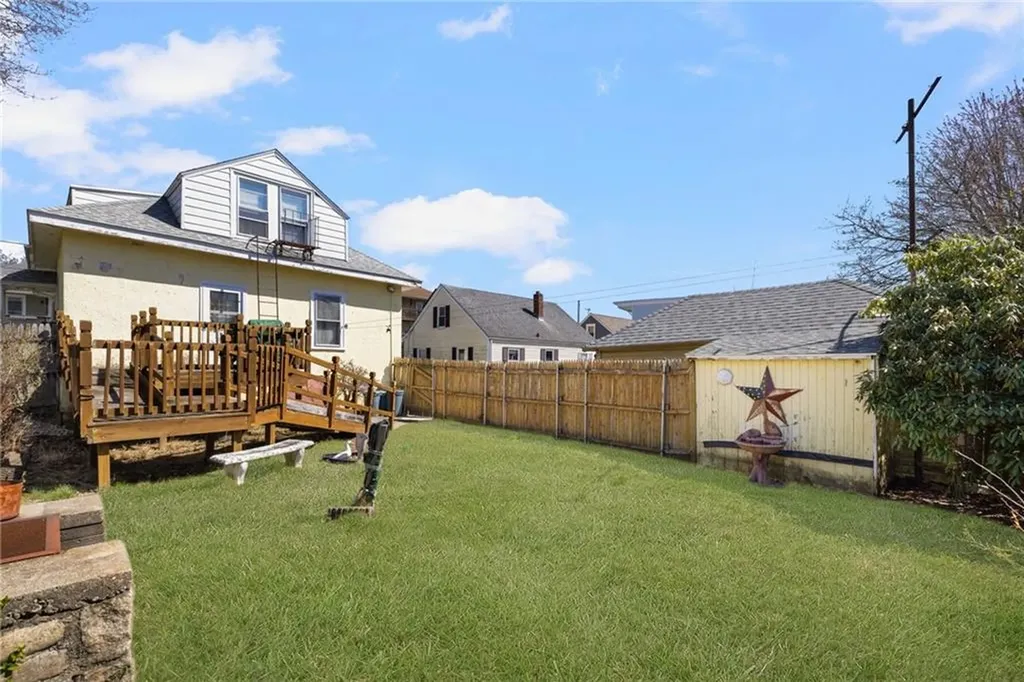 122 124 Cote Avenue Woonsocket RI 02895