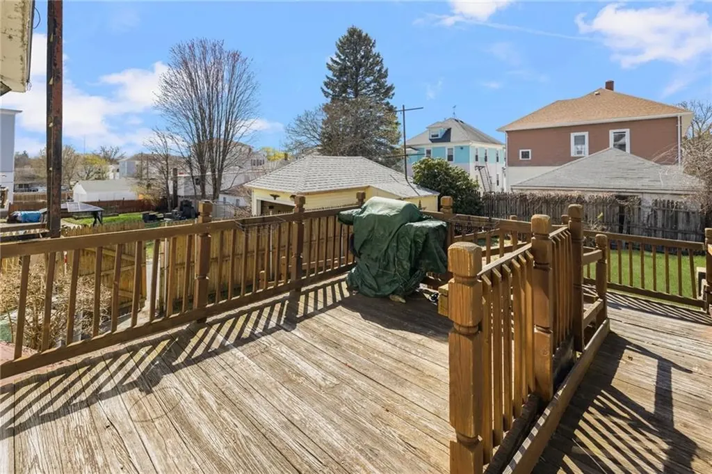 122 124 Cote Avenue Woonsocket RI 02895