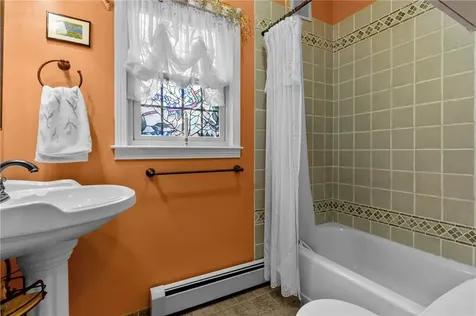 42 Campbell Street Warren RI 02885