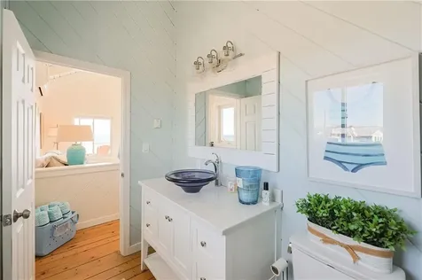 718 Charlestown Beach Road Charlestown RI 02813