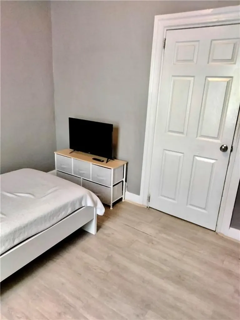 22 Zone Street Providence RI 02908