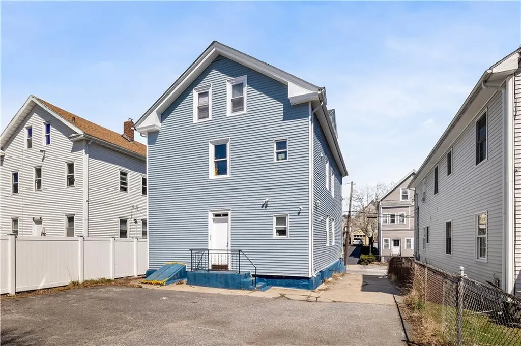 22 Zone Street Providence RI 02908