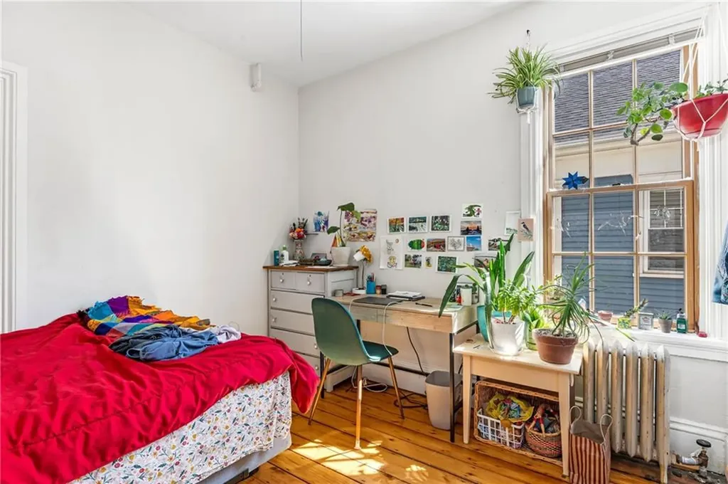 104 Sheldon Street Providence RI 02906