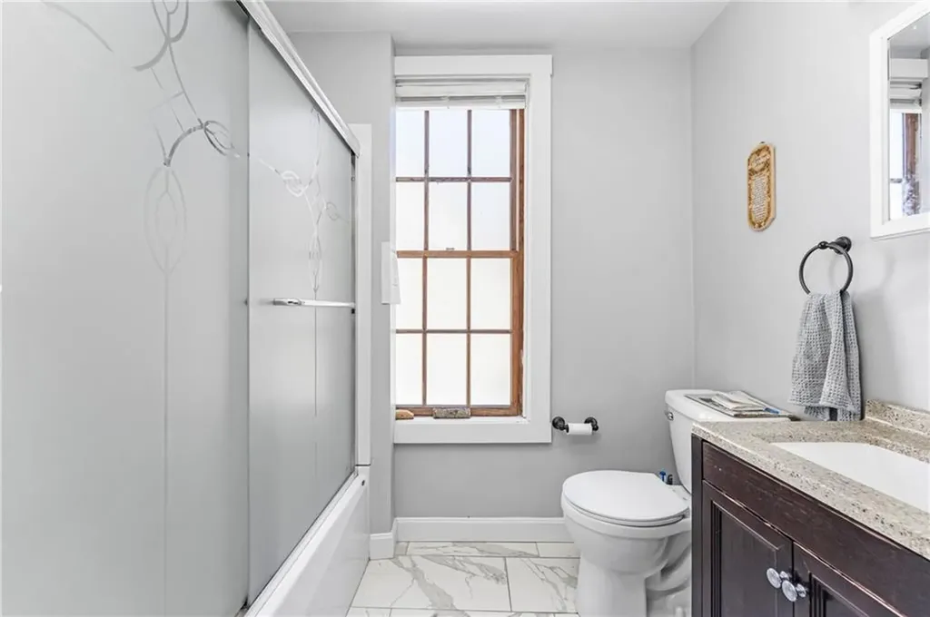 104 Sheldon Street Providence RI 02906