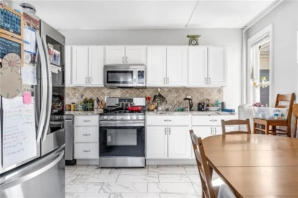 104 Sheldon Street Providence RI 02906