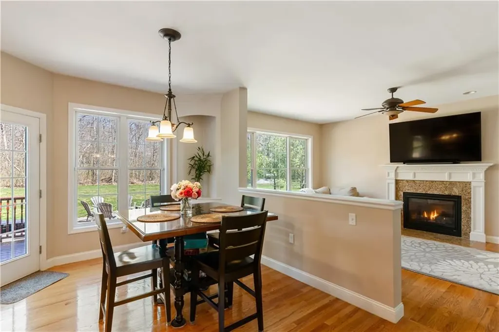 368 Cottrell Road Tiverton RI 02878