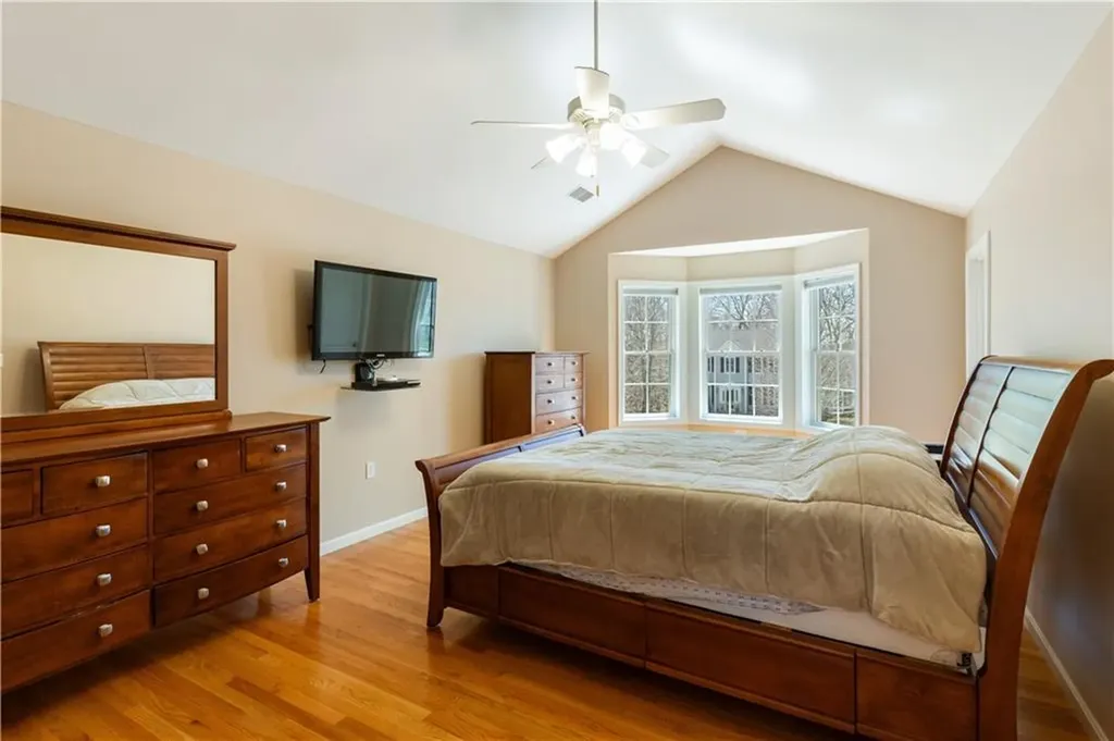 368 Cottrell Road Tiverton RI 02878