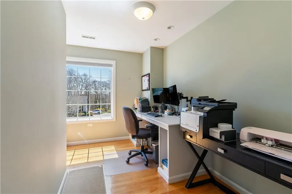 368 Cottrell Road Tiverton RI 02878