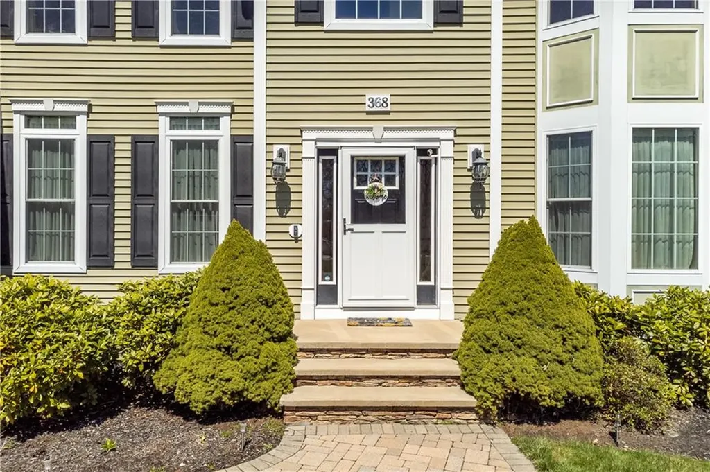 368 Cottrell Road Tiverton RI 02878
