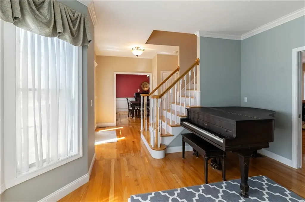 368 Cottrell Road Tiverton RI 02878