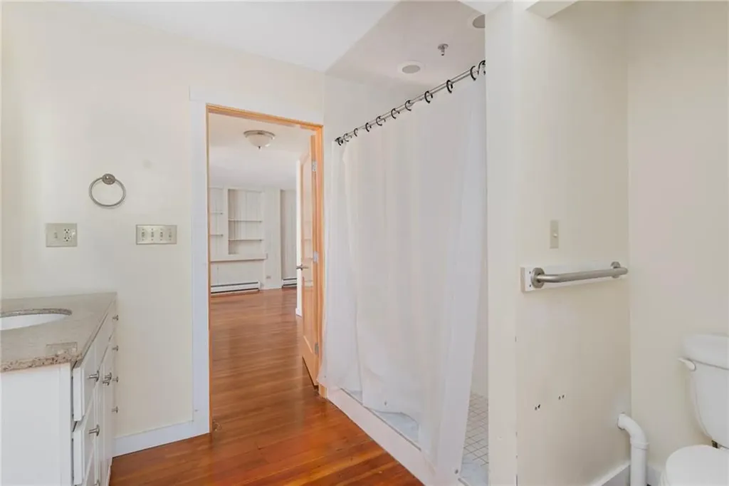 1 Columbia Avenue Jamestown RI 02835