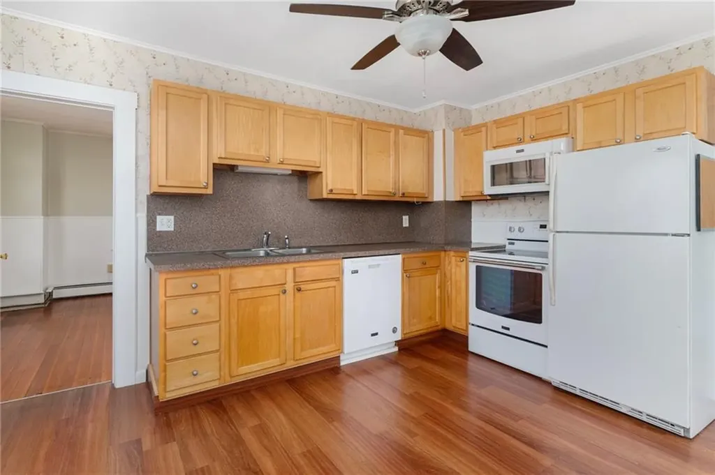 1 Columbia Avenue Jamestown RI 02835