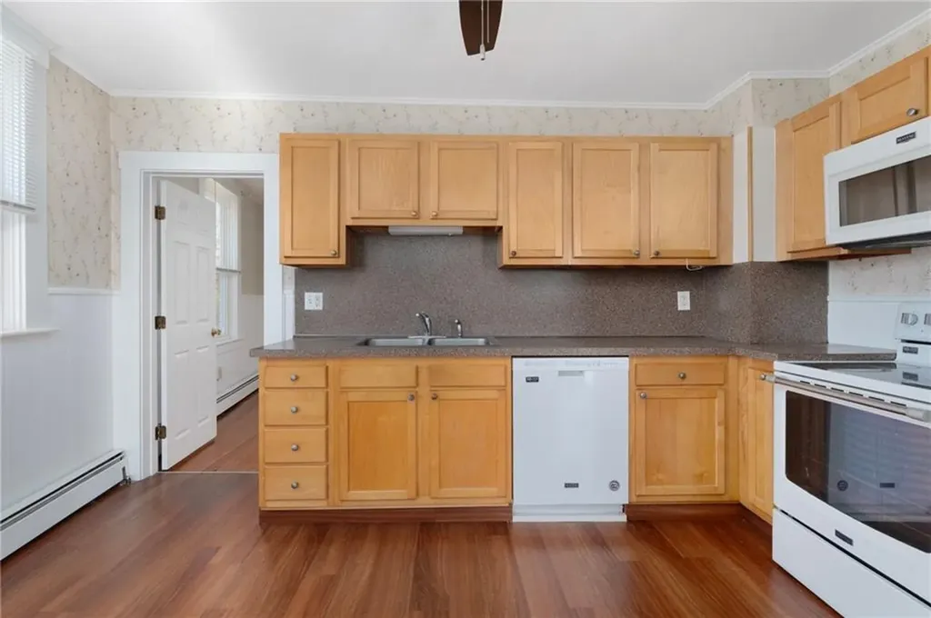 1 Columbia Avenue Jamestown RI 02835