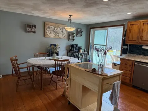 31 Clarke Road Coventry RI 02816