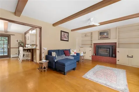 9 Valley Drive Bristol RI 02809