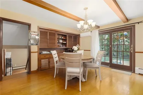 9 Valley Drive Bristol RI 02809