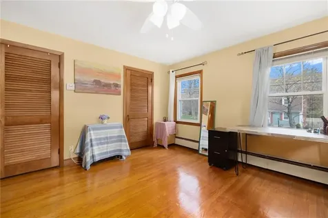 9 Valley Drive Bristol RI 02809