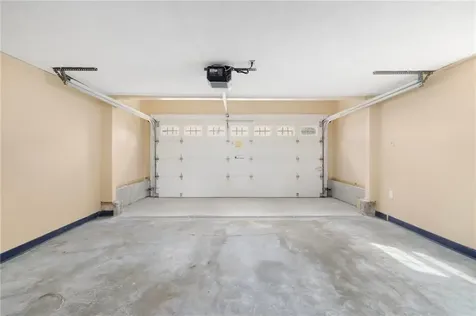 9 Valley Drive Bristol RI 02809