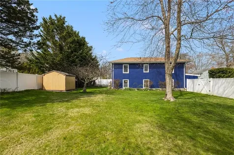 9 Valley Drive Bristol RI 02809