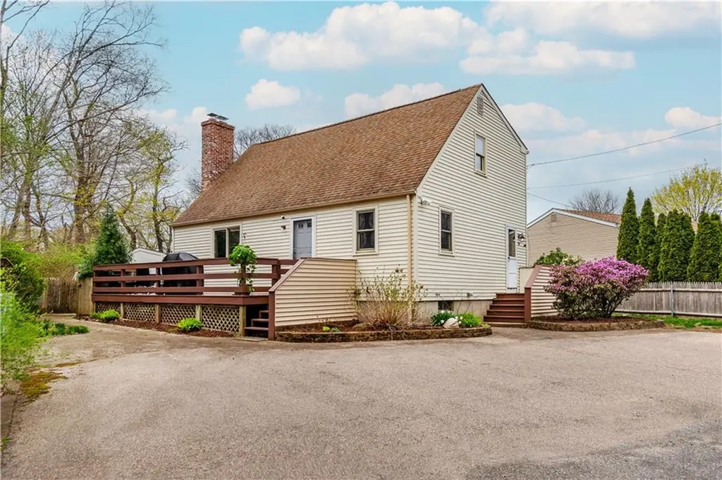 23 Wilson Street South Kingstown RI 02879