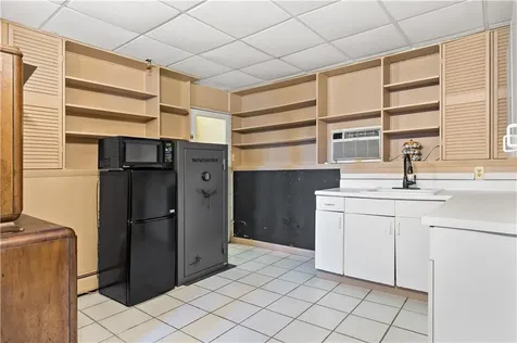 1161 Old Baptist Road North Kingstown RI 02852