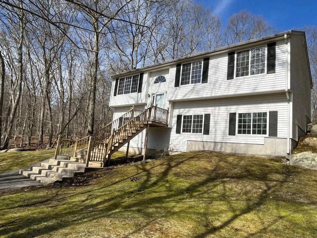 119 Mill Pond Road Exeter RI 02822