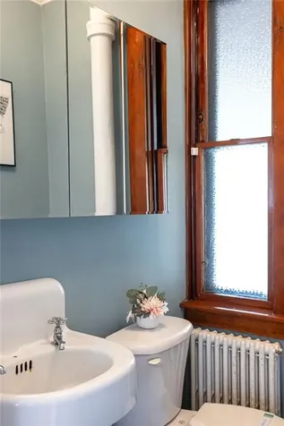 10 Bull Street Newport RI 02840