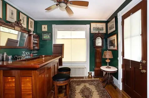 10 Bull Street Newport RI 02840