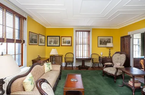 10 Bull Street Newport RI 02840