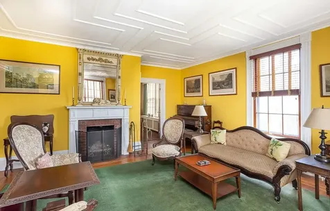 10 Bull Street Newport RI 02840