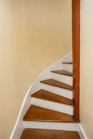 10 Bull Street Newport RI 02840