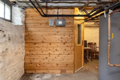 10 Bull Street Newport RI 02840