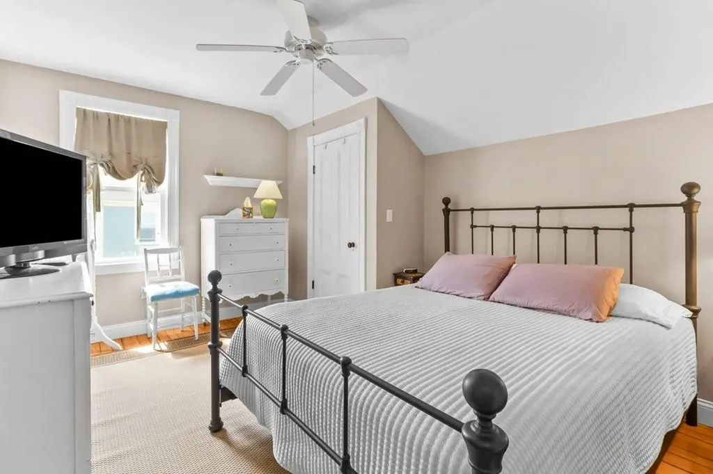 11 Ann Street Newport RI 02840