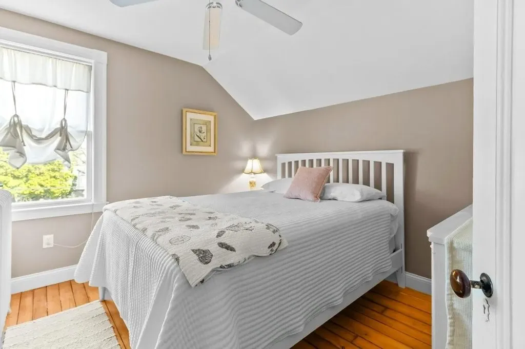 11 Ann Street Newport RI 02840