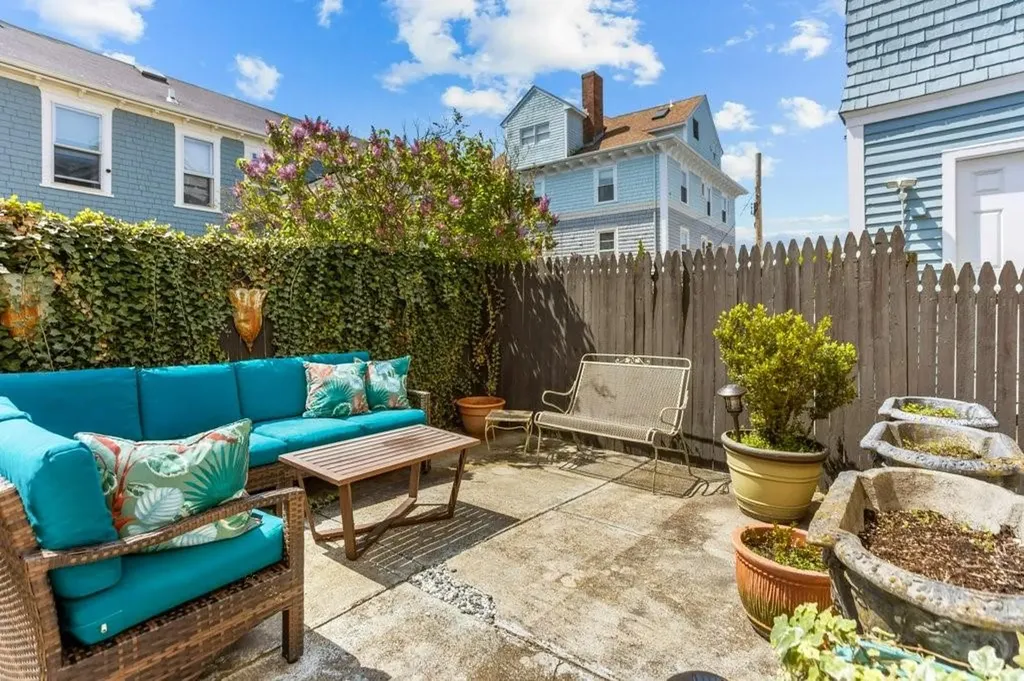 11 Ann Street Newport RI 02840
