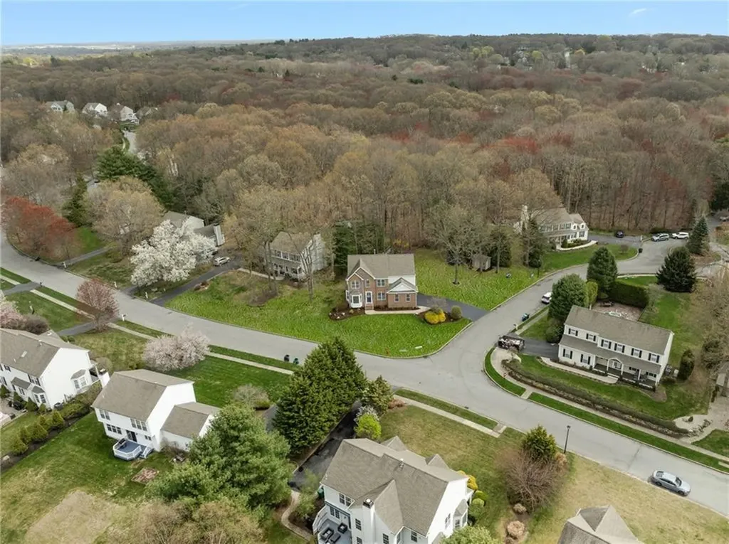 476 Sleepy Hollow Farm Road Warwick RI 02886