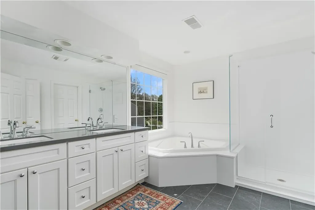 476 Sleepy Hollow Farm Road Warwick RI 02886
