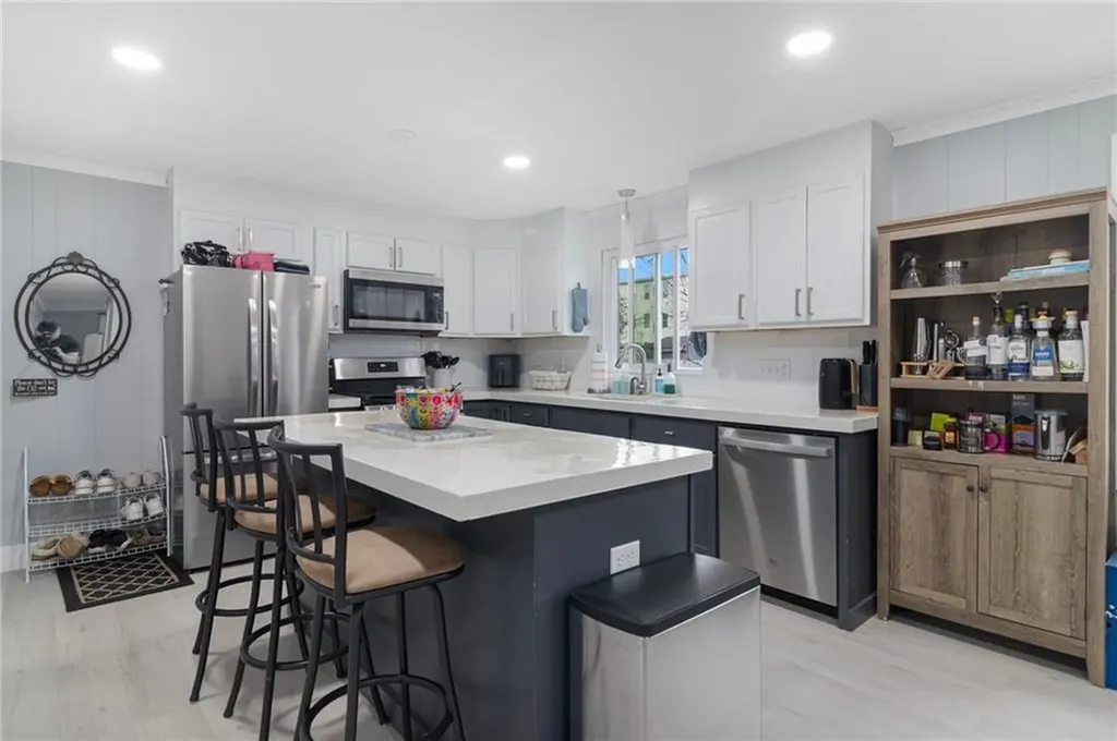 155 Grove Street Providence RI 02909