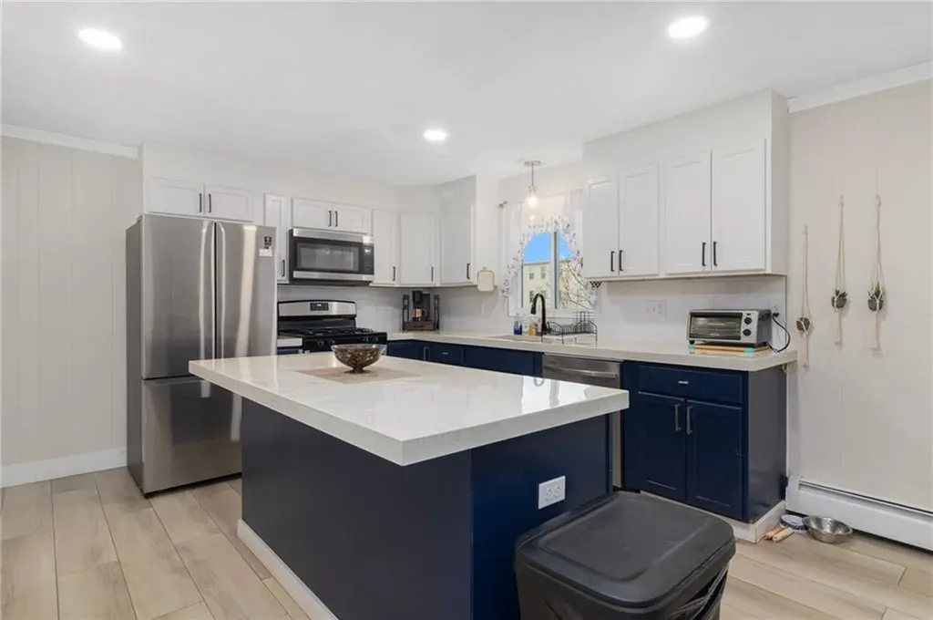 155 Grove Street Providence RI 02909