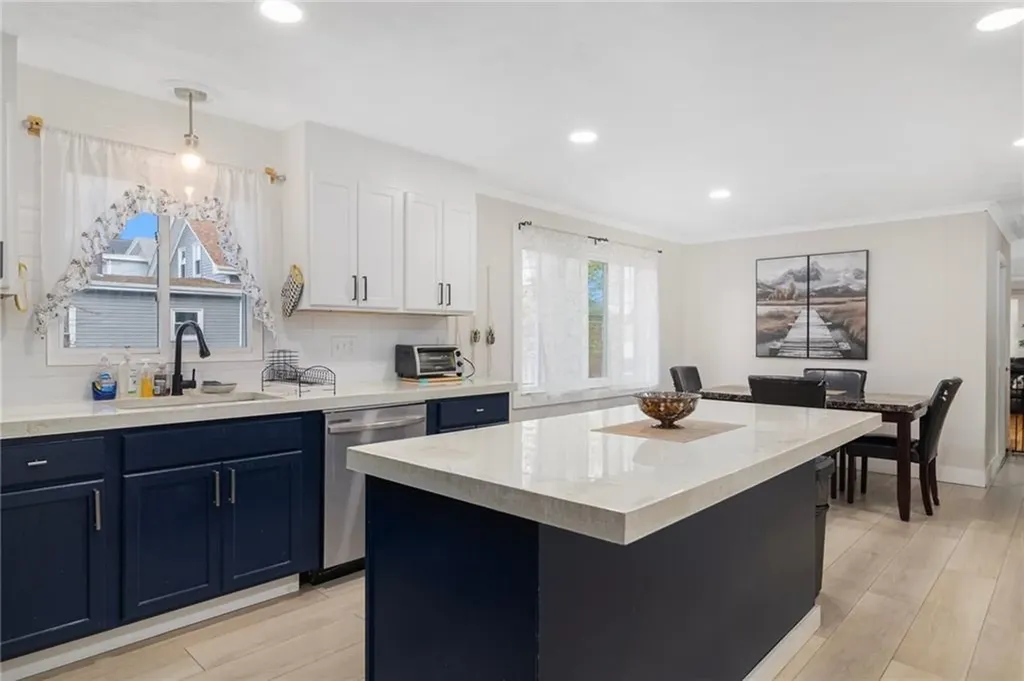 155 Grove Street Providence RI 02909