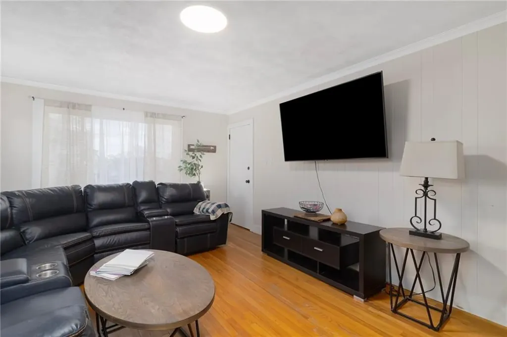 155 Grove Street Providence RI 02909