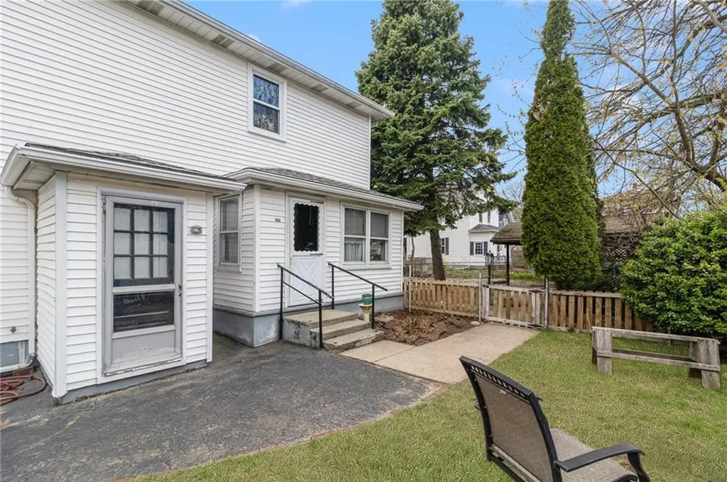 155 Grove Street Providence RI 02909