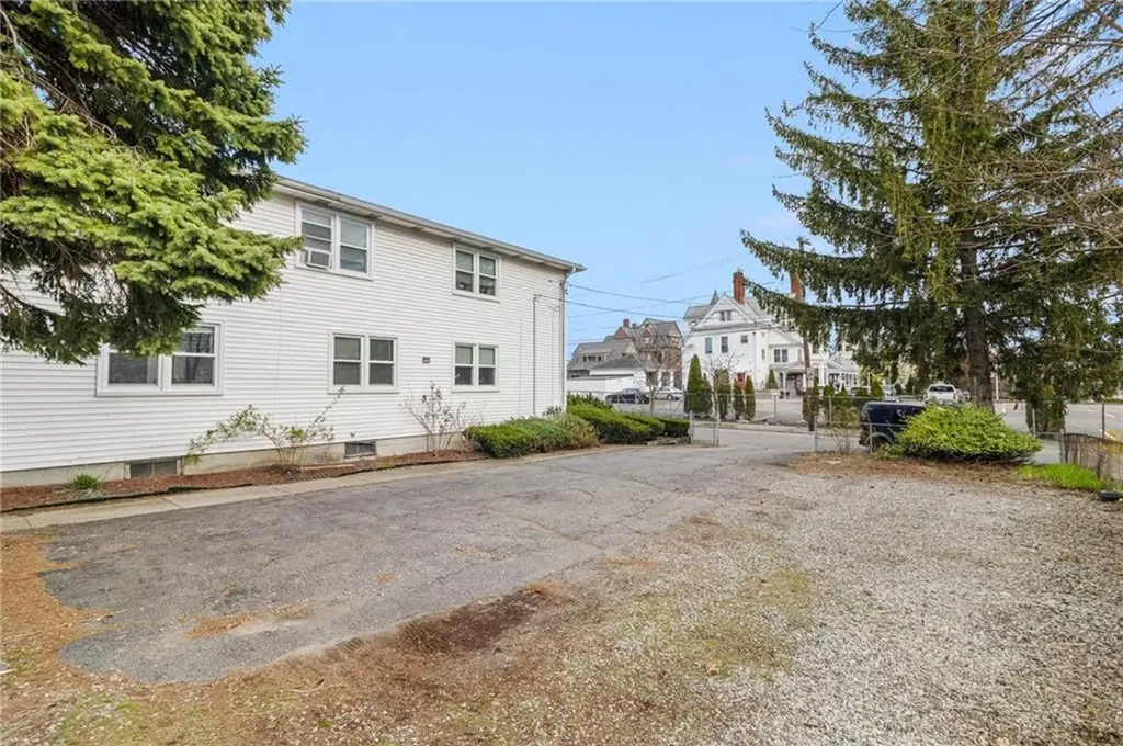 155 Grove Street Providence RI 02909