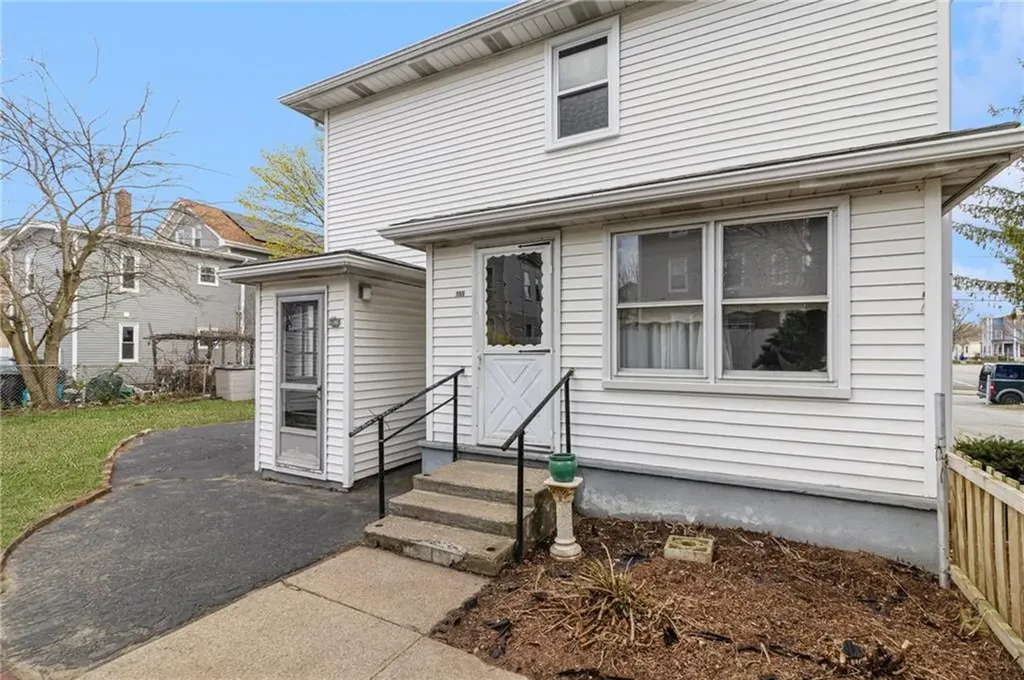 155 Grove Street Providence RI 02909