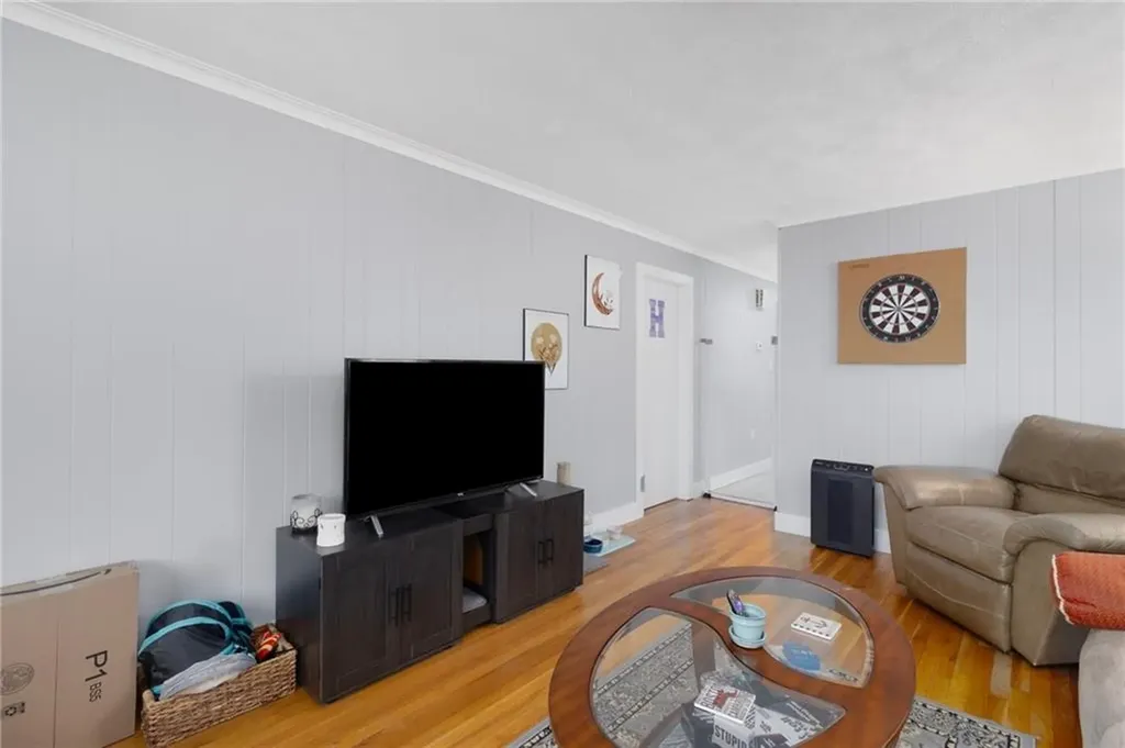 155 Grove Street Providence RI 02909